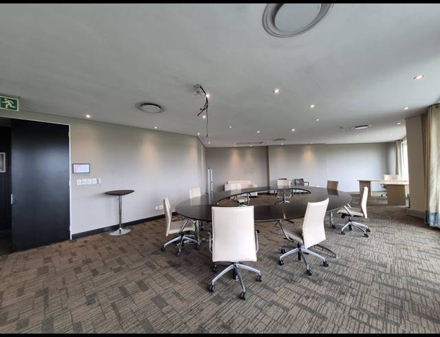 98M² OFFICE TO LET IN SUNNINGHILL
